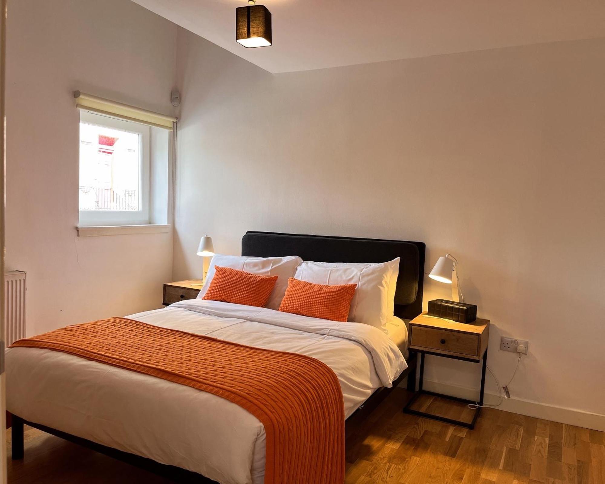 Апартаменты 2 Bed 2 Bath With Private Parking Эдинбург Экстерьер фото